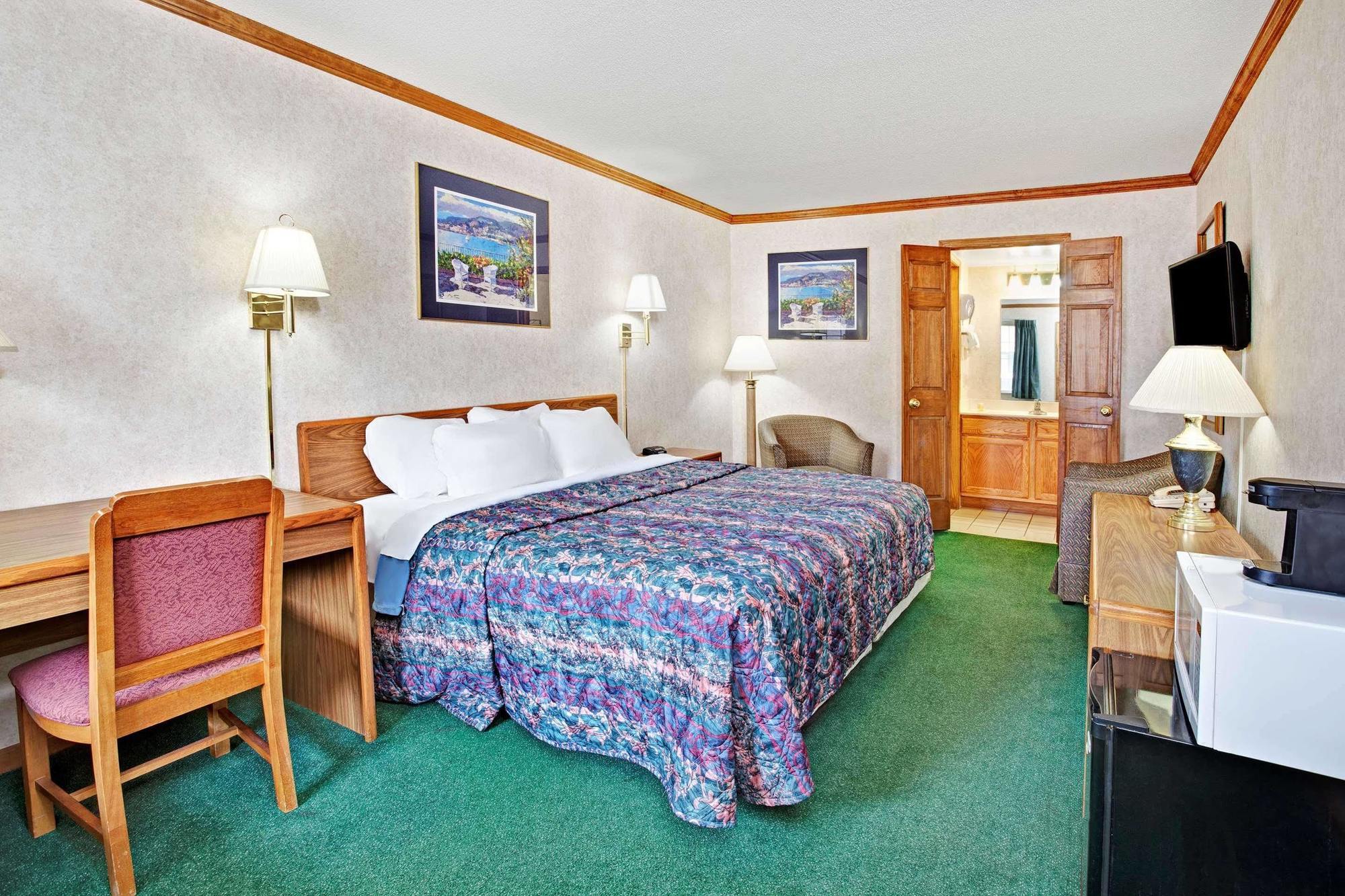 Travelodge By Wyndham Canton-Livonia Area, Mi Exterior foto