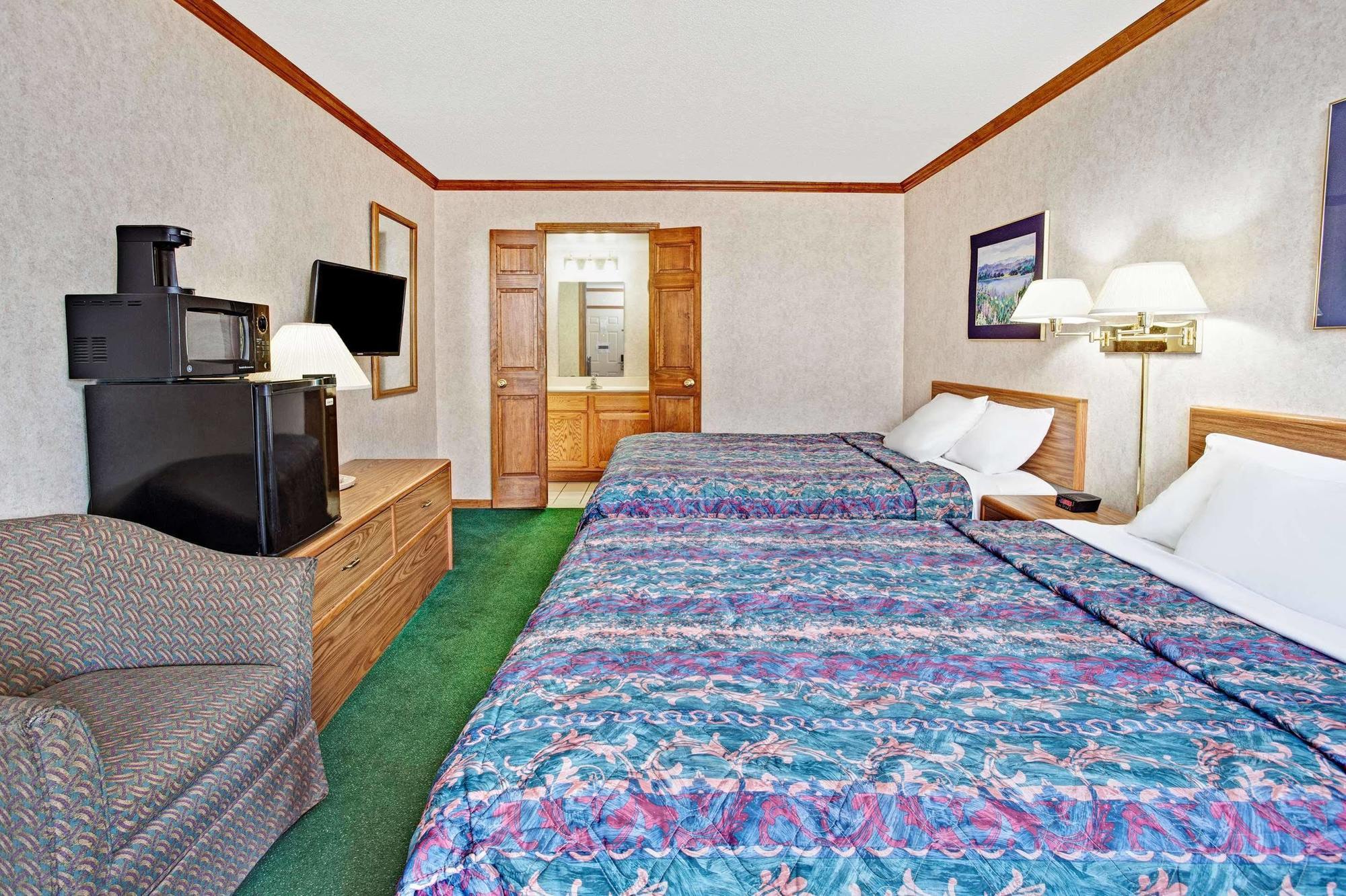 Travelodge By Wyndham Canton-Livonia Area, Mi Exterior foto